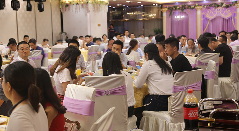 2018���ʮ������������������ļ�չ����ٰ�